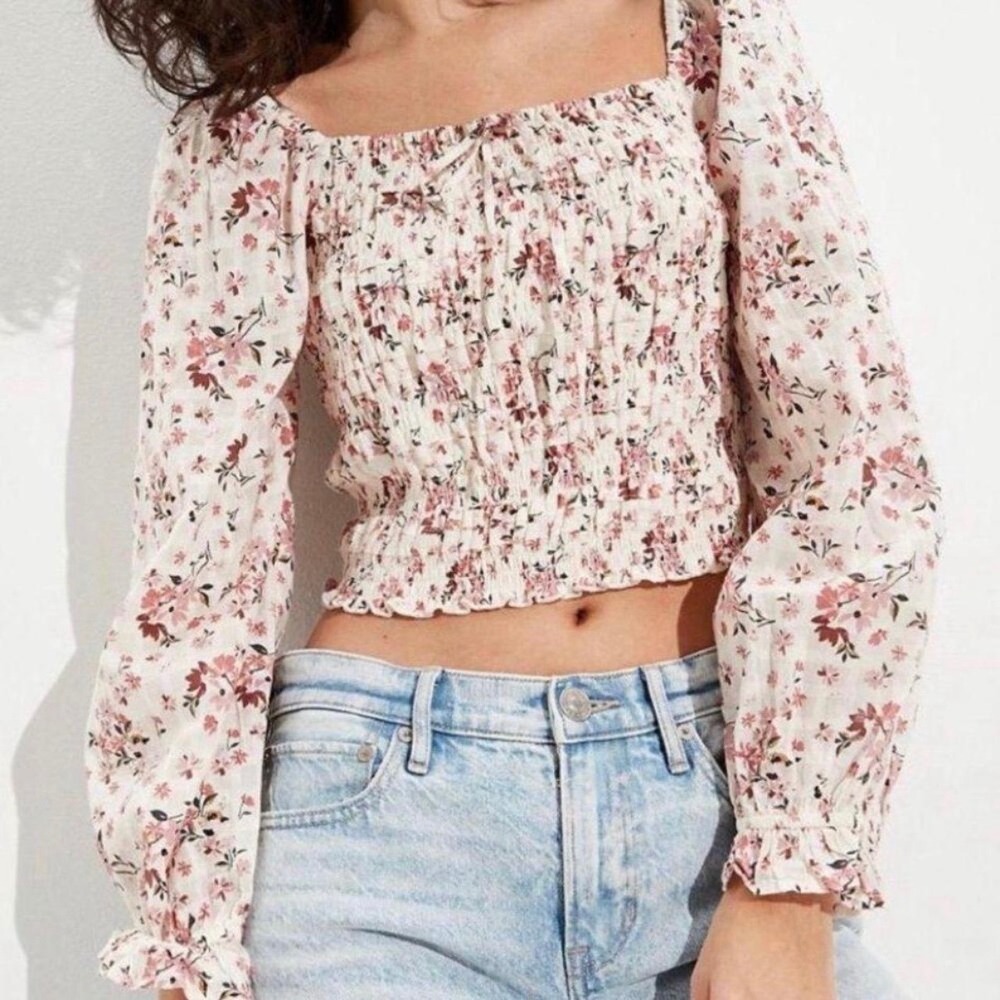 American Eagle Smocked Milkmaid Crop Top L Pink Floral Long Sleeve Square Neck